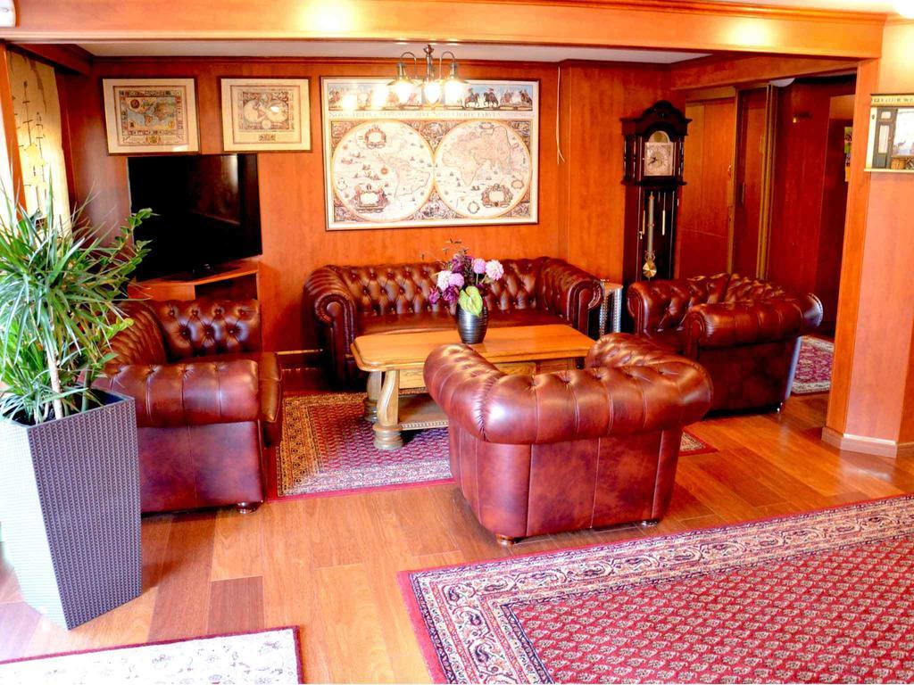BOTEL ALBATROS 26/50