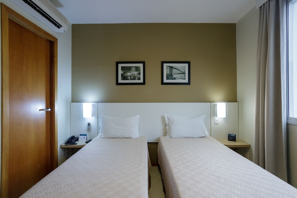STANDARD, TWIN BEDS