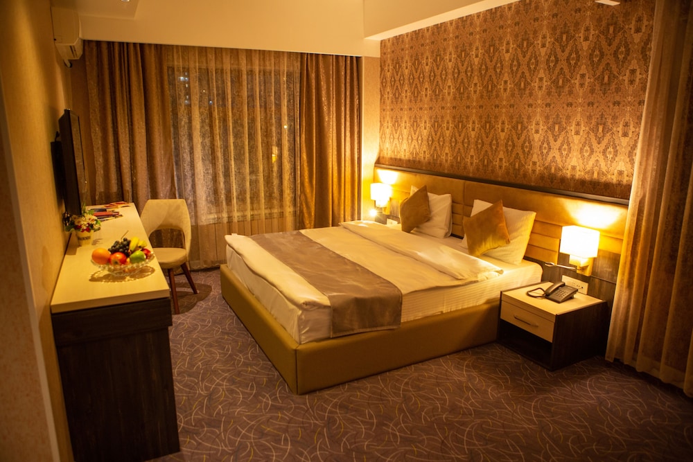 Parkway Inn Hotel Spa 13/62