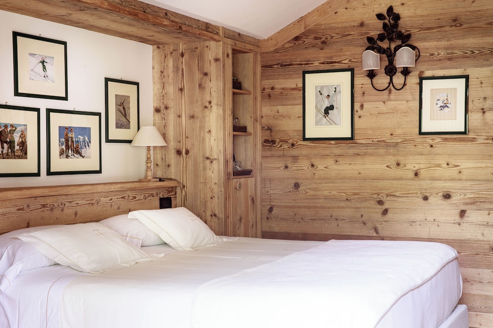 CLASSIC, DOUBLE BED, BALCONY