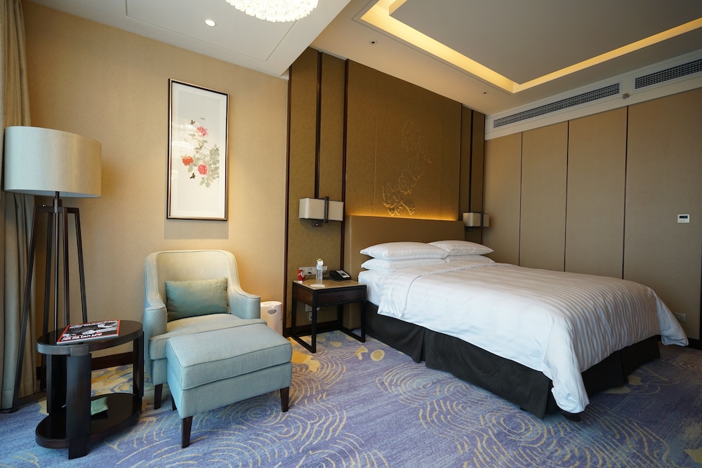 Shangri-la Hotel, Yiwu 13/75