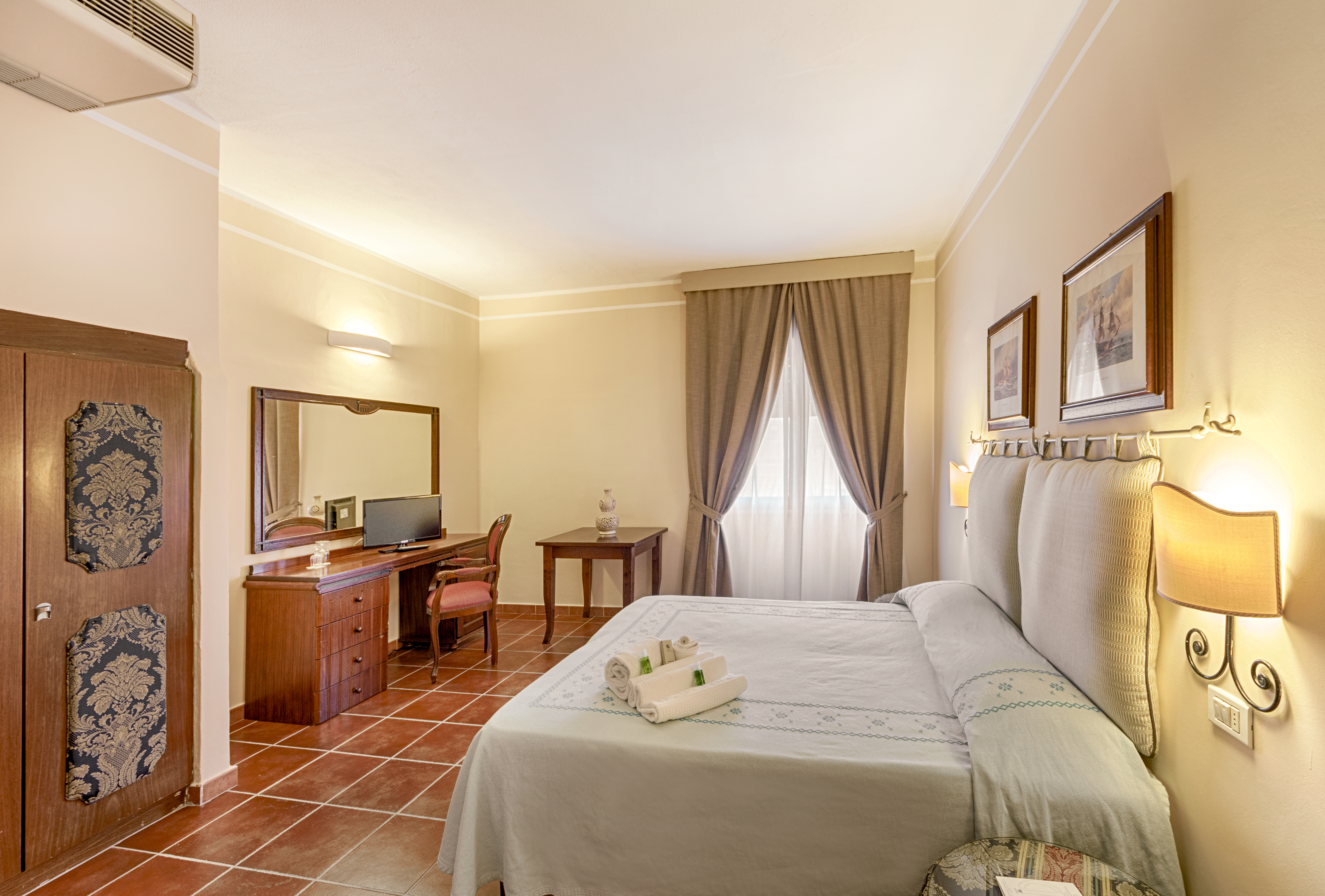 rooms