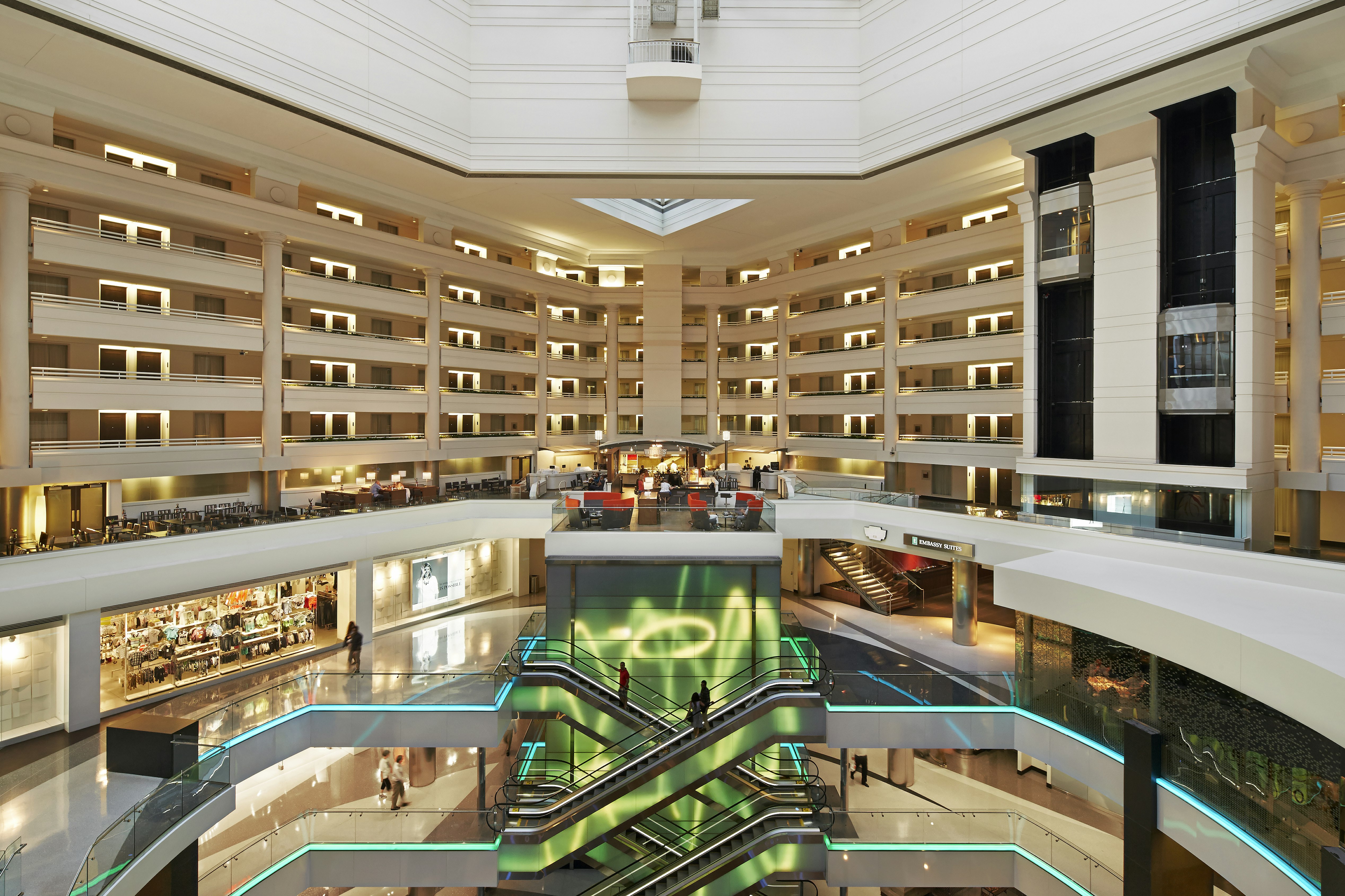 Embassy Suites By Hilton Washington Dc Chevy Chase Pavilion 18/80