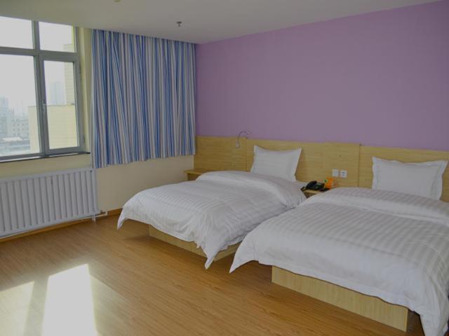 7 Days Inn (Urumqi Yan'an Road Xinjiang University) 3/24