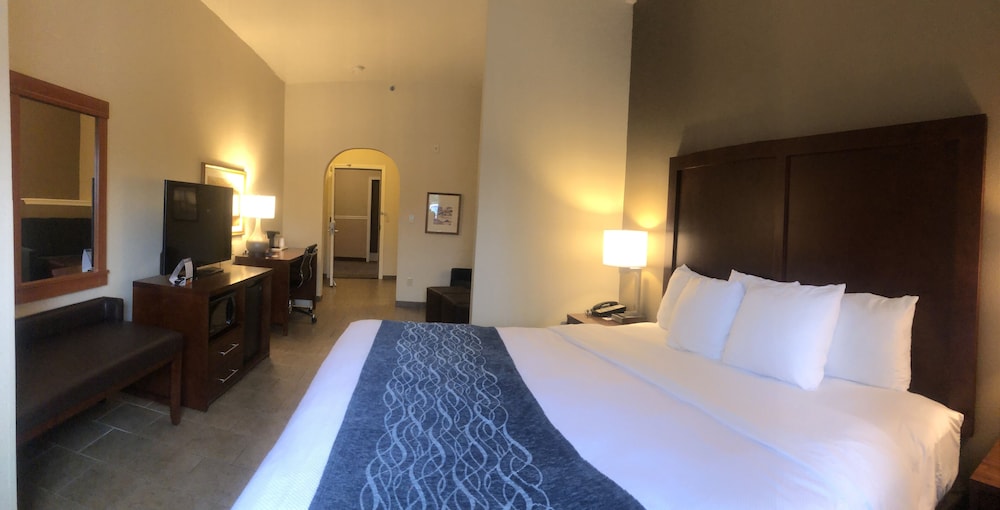 Comfort Inn & Suites Ukiah Mendocino County 13/34
