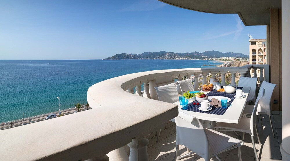 Residence La Palme Dazur Cannes Verrerie 32/44