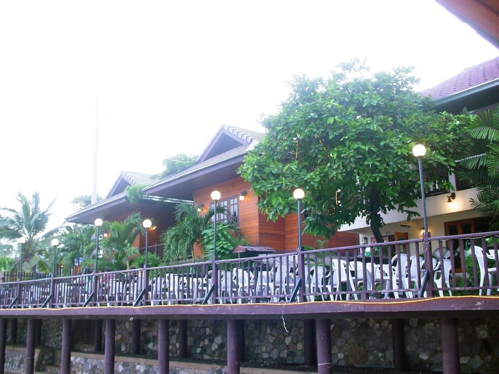 Ban U Thong Accommodations 3/28