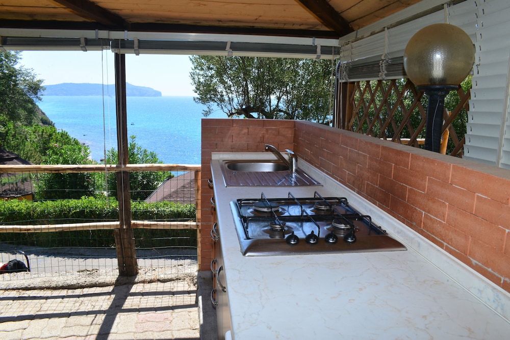 Resort Baia Del Silenzio 10/74