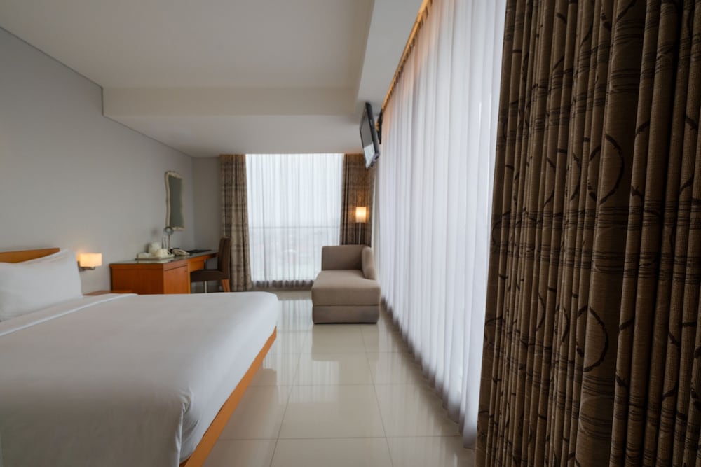Hotel The Capital Surabaya 15/50