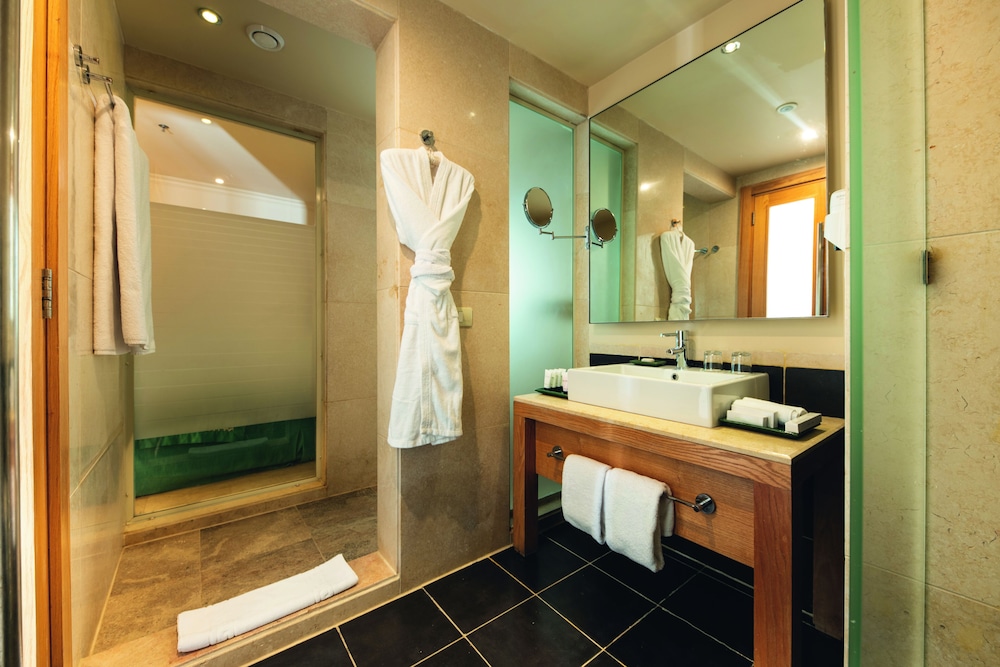 Movenpick Waterpark Resort and Spa Soma Bay 25/83