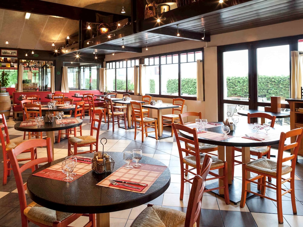 Ibis Biarritz Anglet Aeroport 34/50