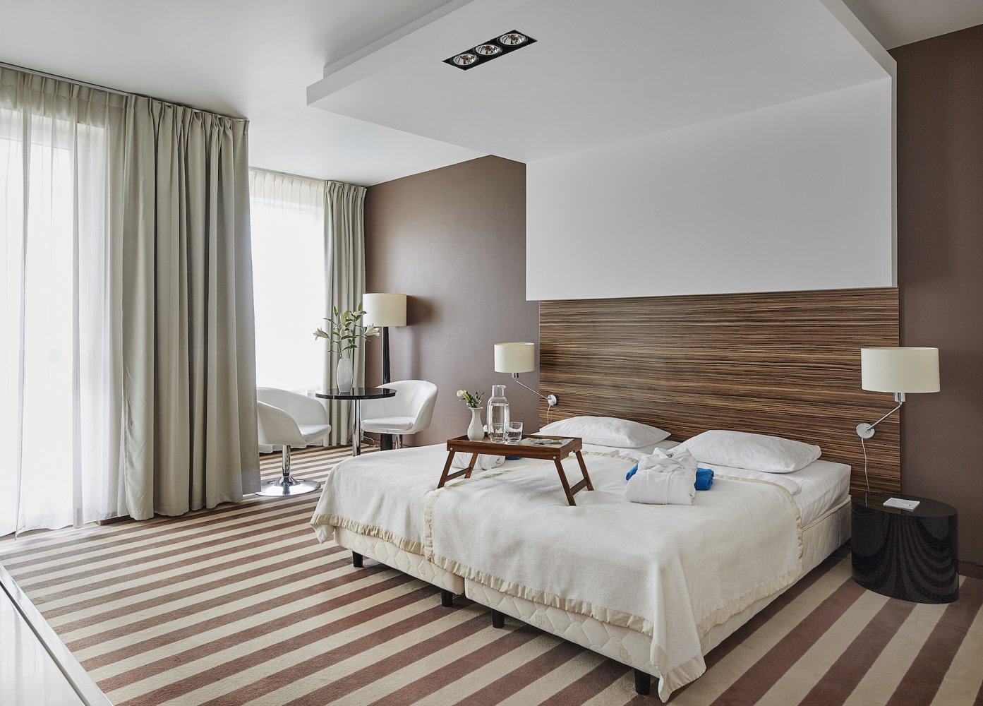 Deluxe, Double or Twin Bed