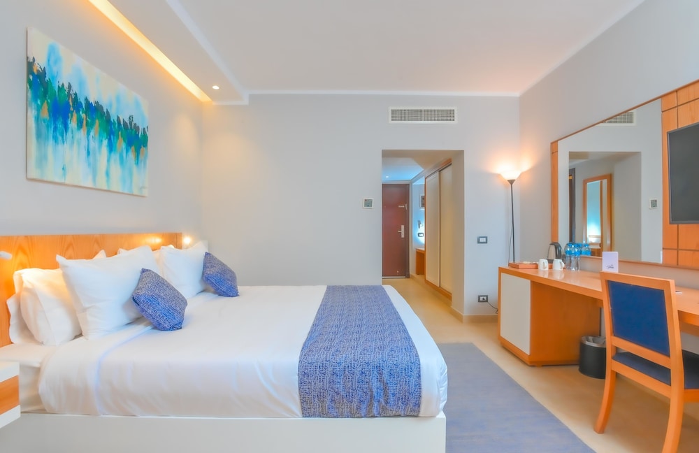 Sataya Resort Marsa Alam 24/67