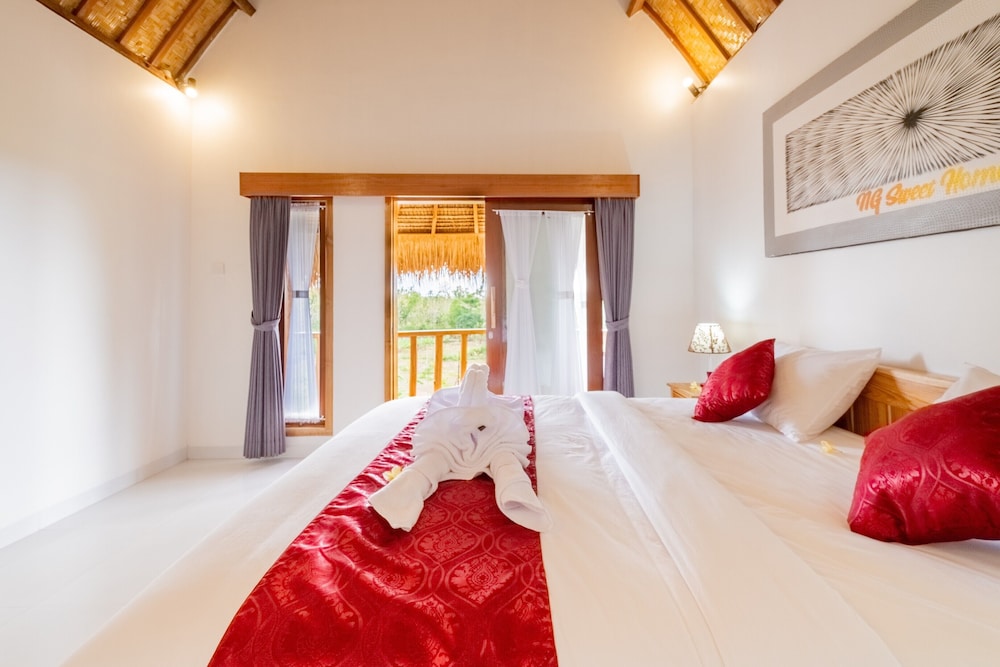 DELUXE, DOUBLE BED, BALCONY