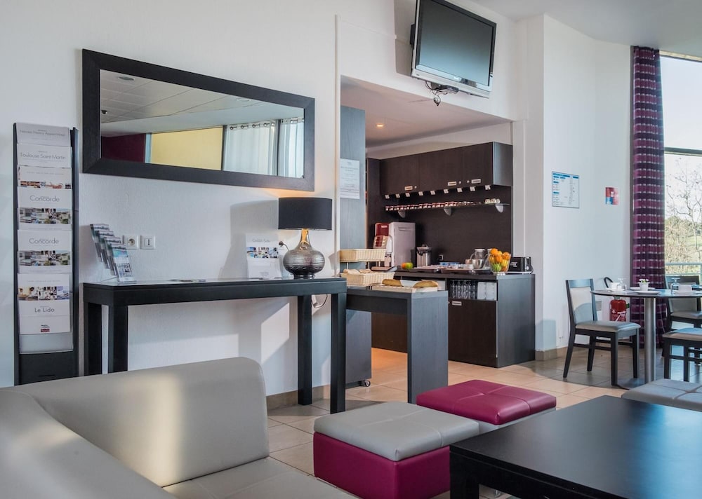 Nemea Appart Hotel Green Side Biot Sophia Antipolis 39/50