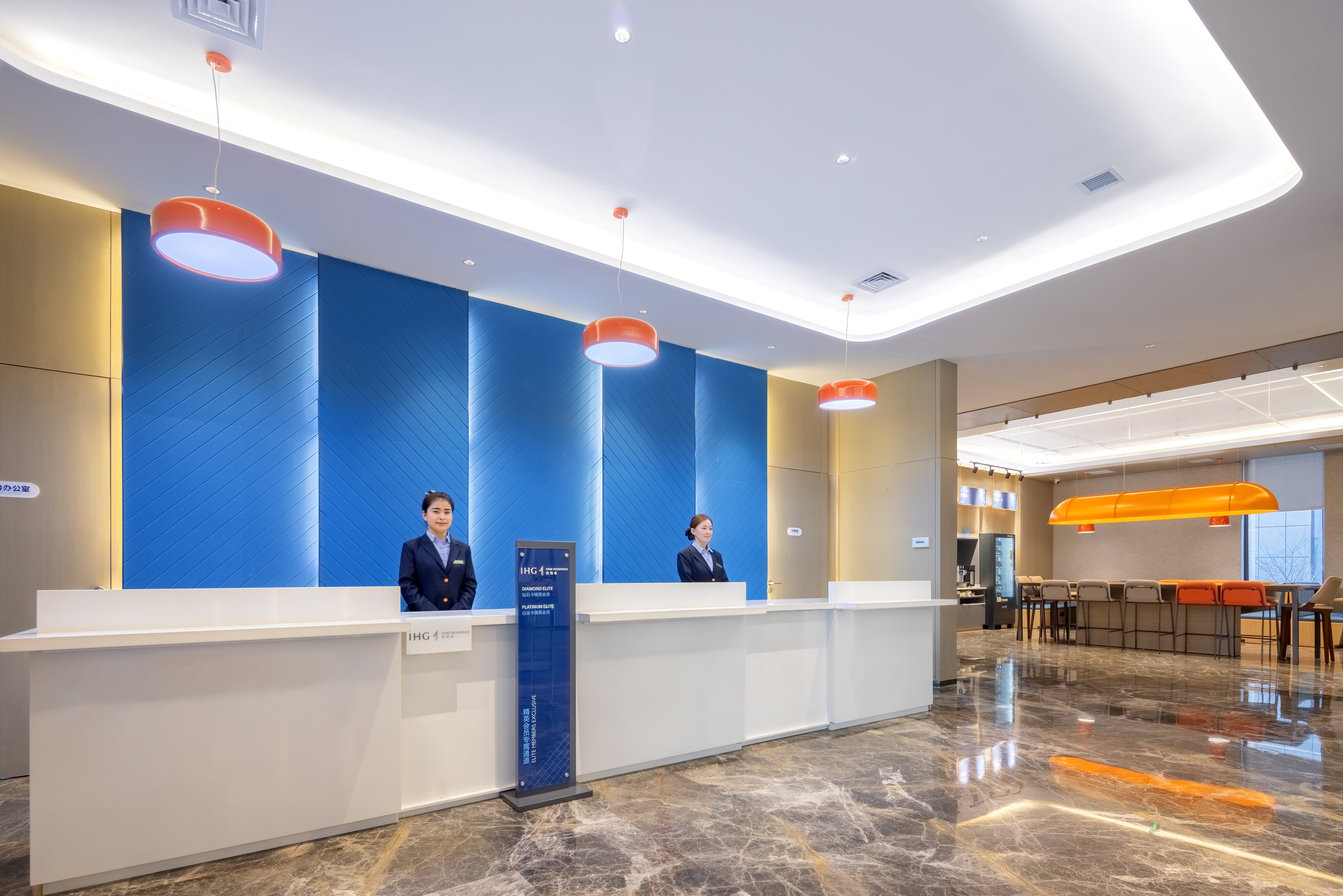 Holiday Inn Express Horgos 9/38