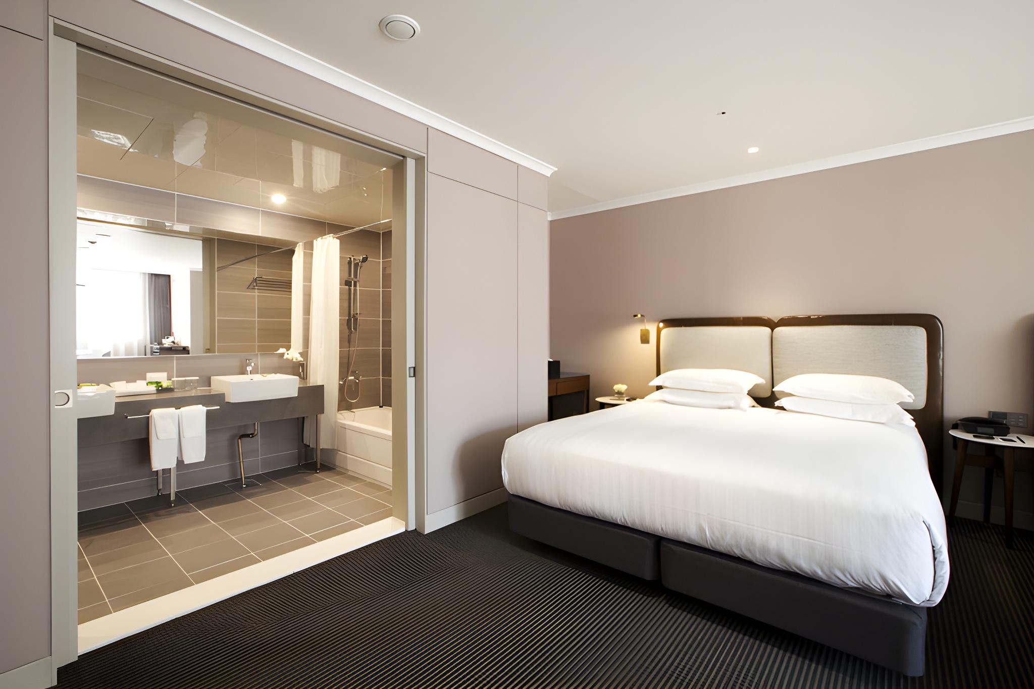 Room, Quadruple, 2 King Beds, No Parking