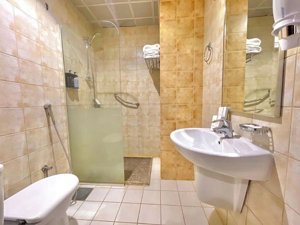 شركة المختارة العالمي للخدمات الفندقية شخص واحد(Al Mukhtara International Hotel) 47/47