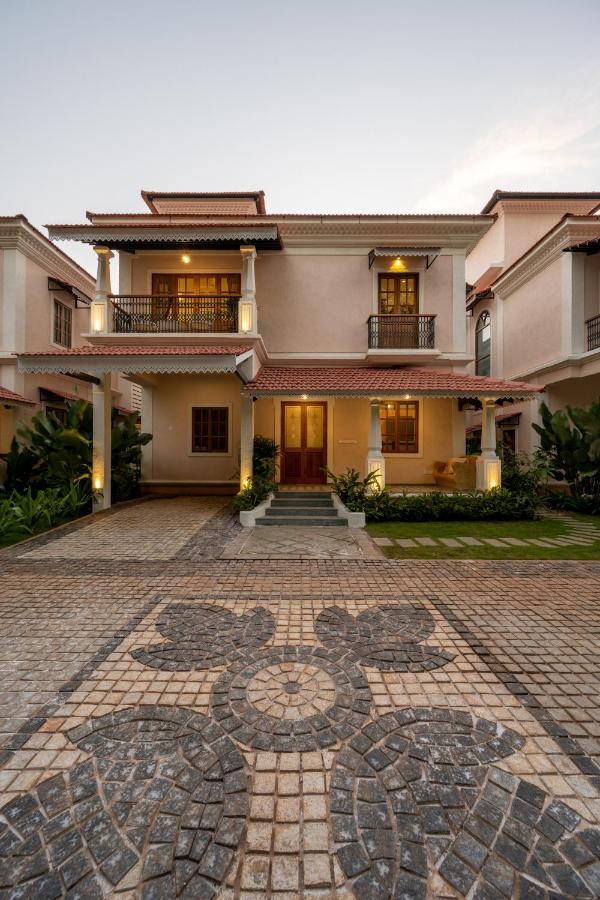 ELIVAAS Panache 3 BHK Villa with private pool, Arpora 12/60