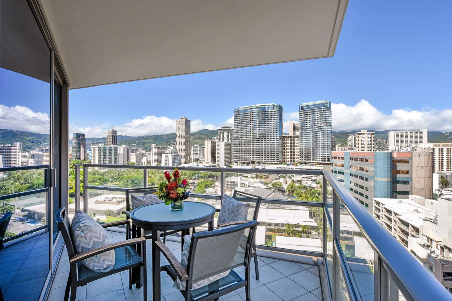 Ka Lai Waikiki Beach, LXR Hotels & Resorts 106/123