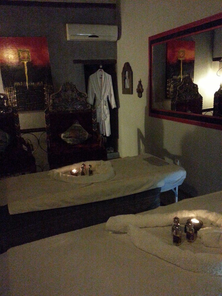 RIAD TARA 45/77