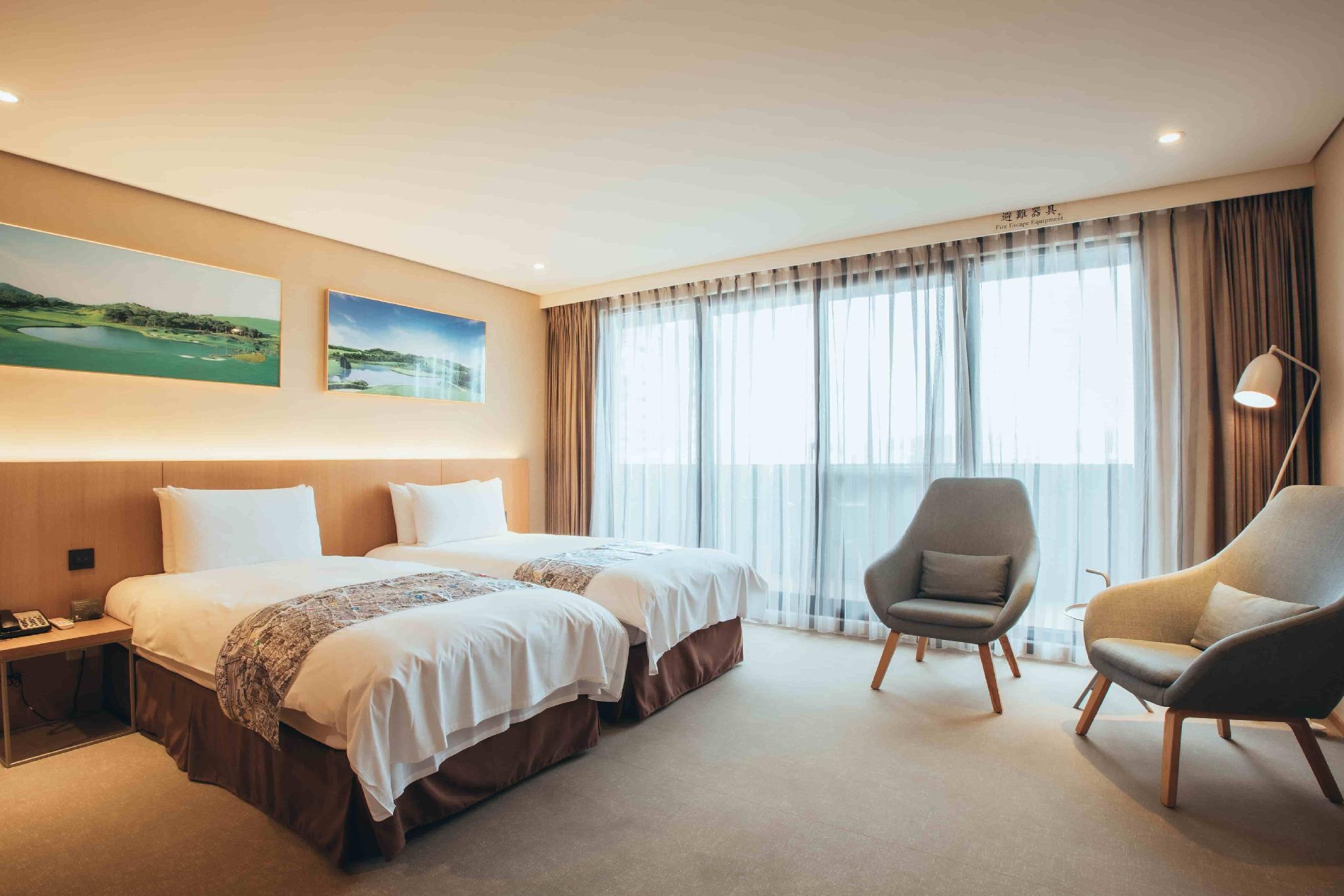 Room, Twin Beds, Accessible