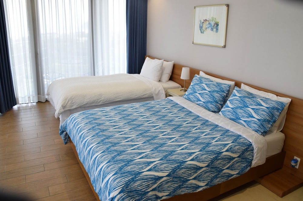 Jeju Bom Museum Stay 25/75