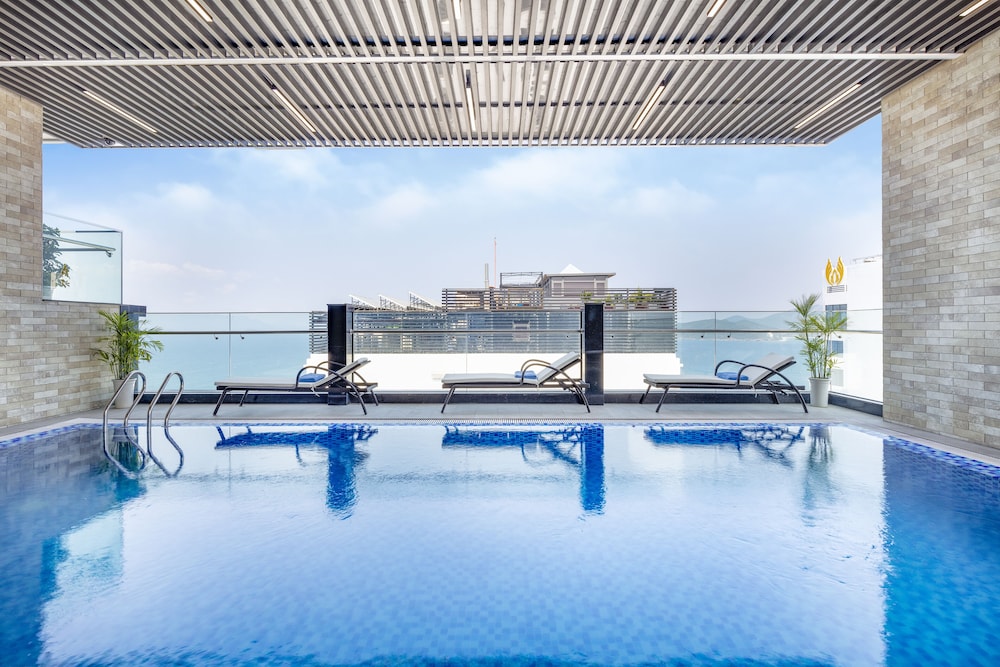 Emerald Bay Hotel & Spa Nha Trang 39/74