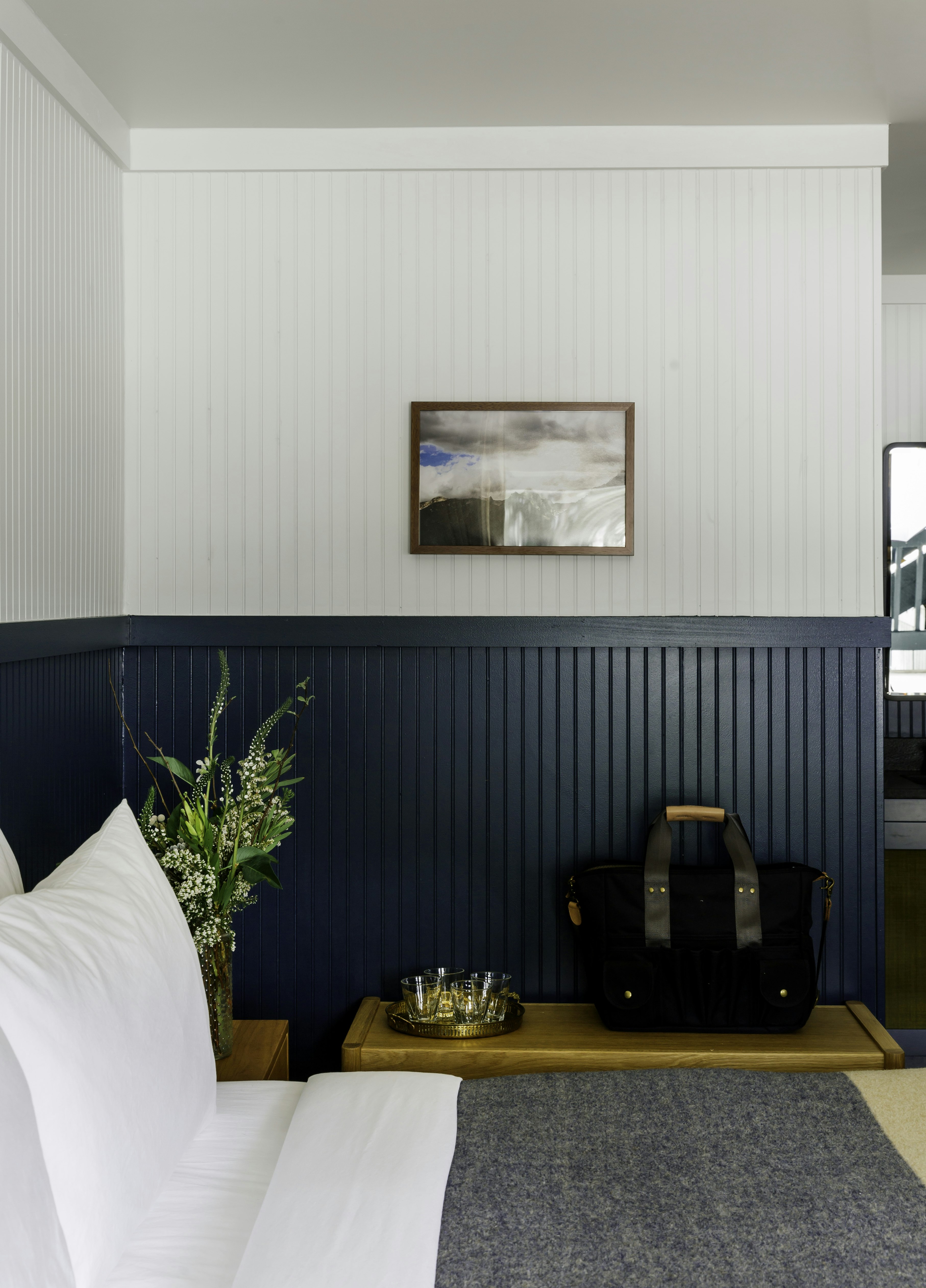 Anvil Hotel 26/65