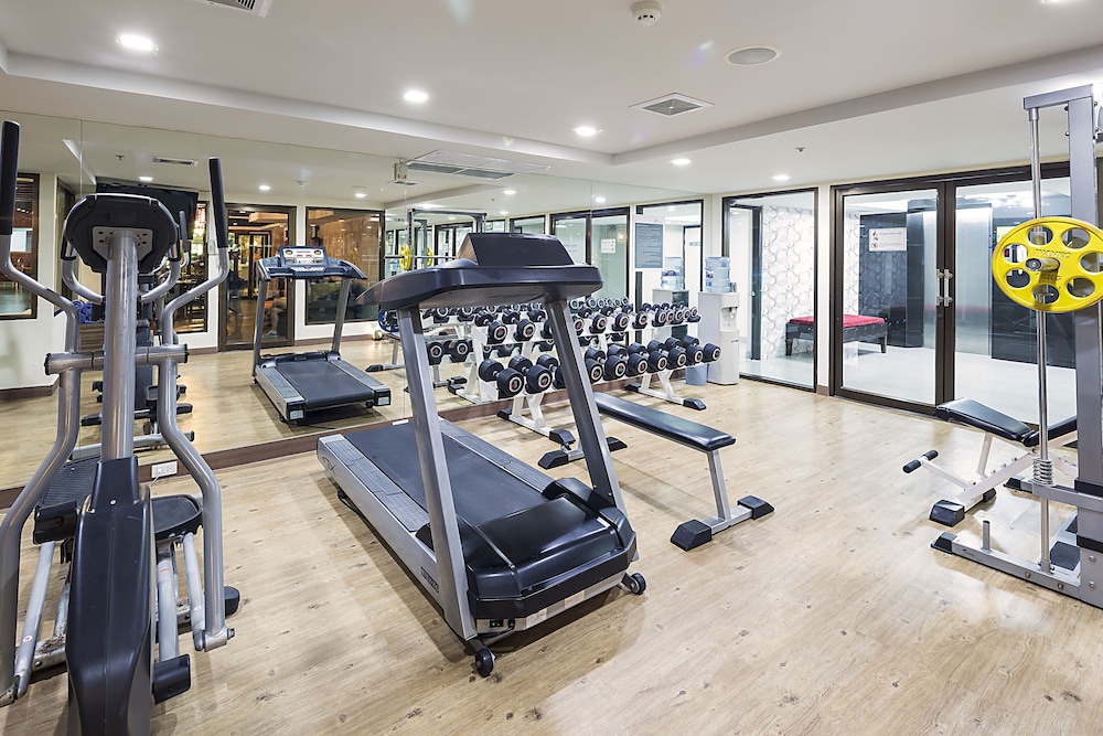ASPEN SUITES HOTEL SUKHUMVIT 2 BANGKOK 38/65