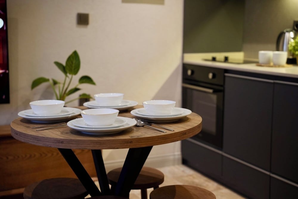 Khalkedon Suite 37/50