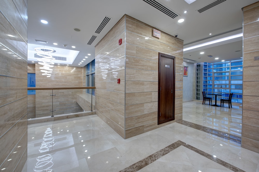 Center Hotel Sharjah photo4
