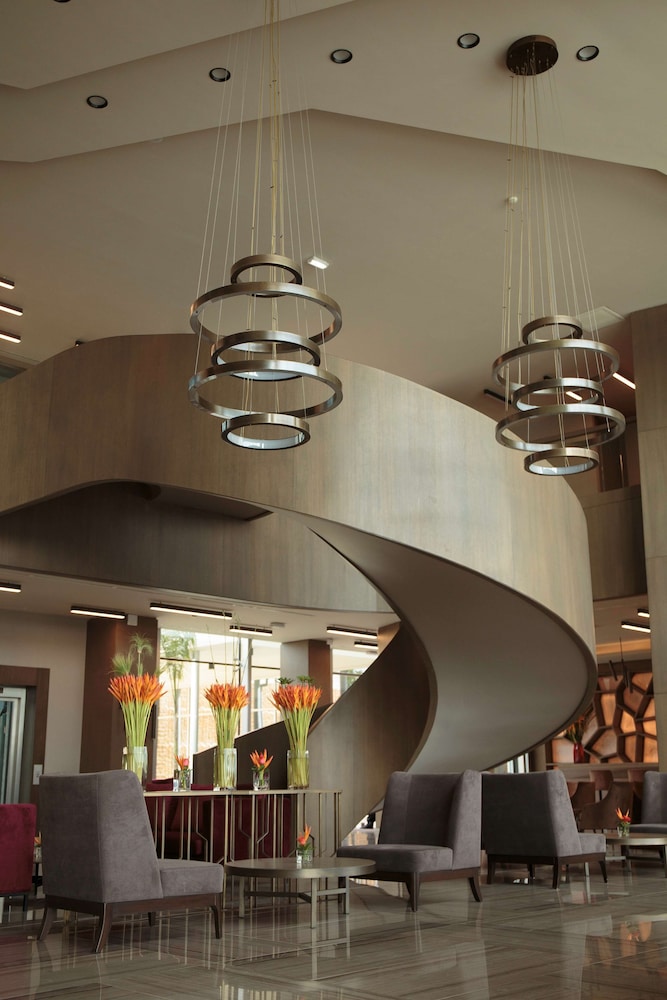RADISSON BLU HOTEL, ABIDJAN AIRPORT 57/74