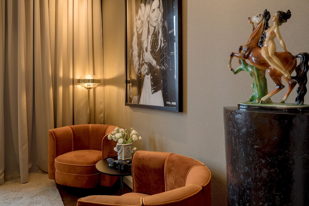 Lydmar Hotel 49/72