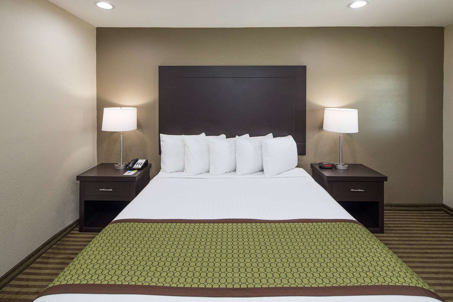 Days Inn By Wyndham El Centro 23/38
