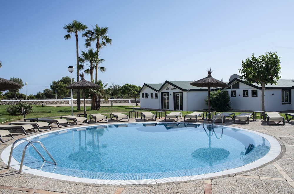 Pierre & Vacances Menorca Cala Blanes (ex Roc Cala D’en Blanes Beach Club Aparthotel) 68/69