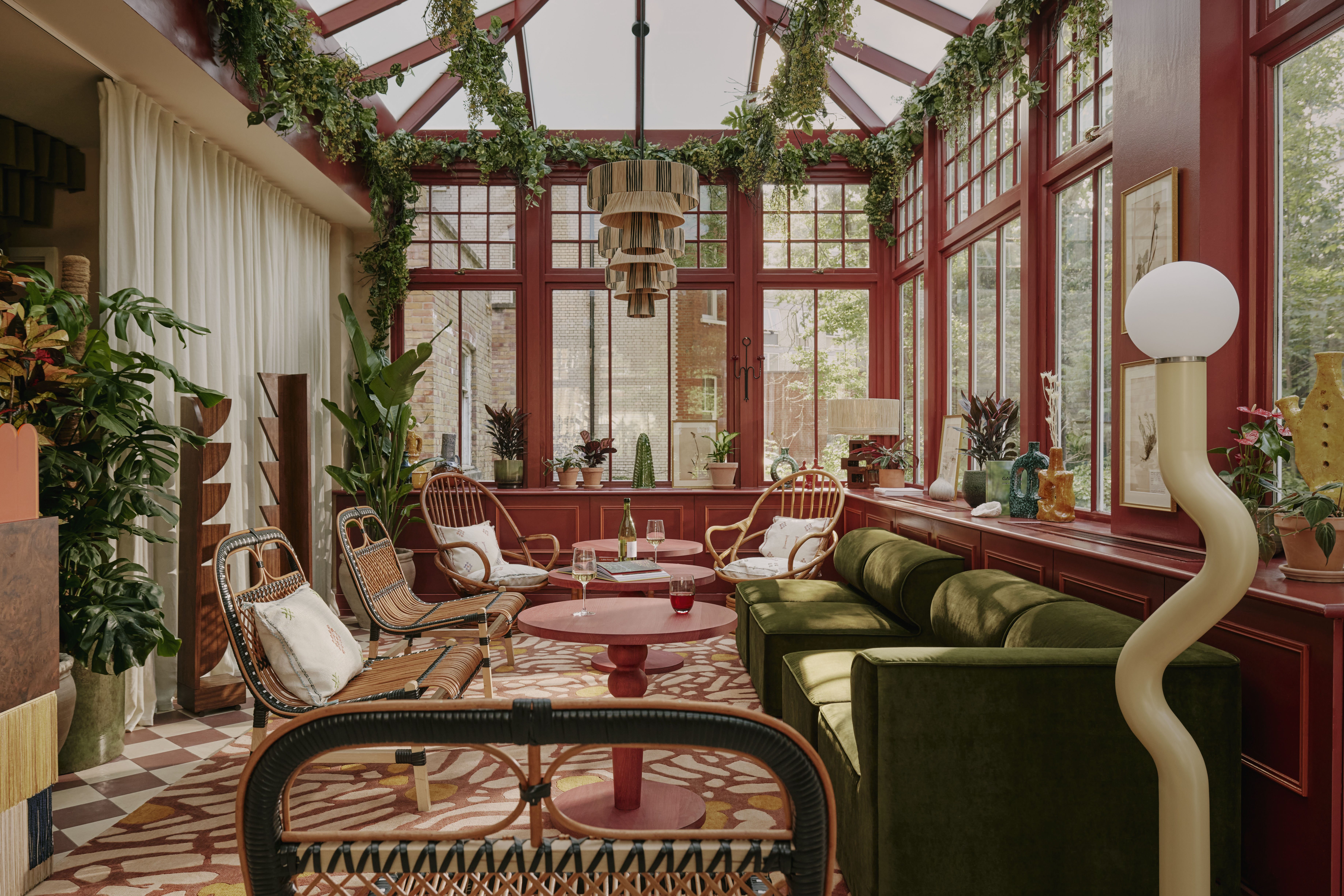 Ember Locke, Kensington 27/50