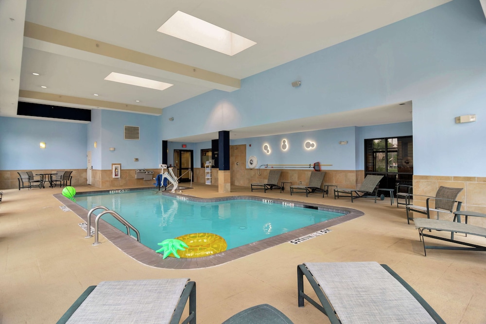 swimming pool spa