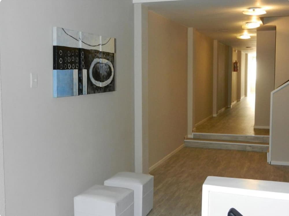 Hotel Hostal del Rey 50/51