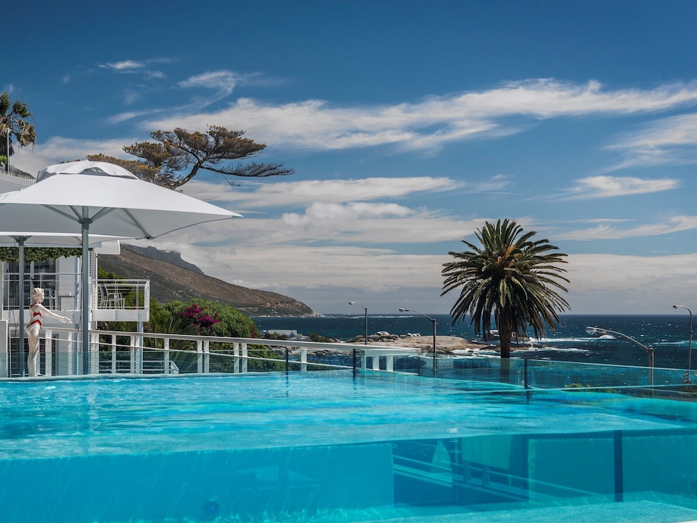 South Beach Camps Bay 1/44