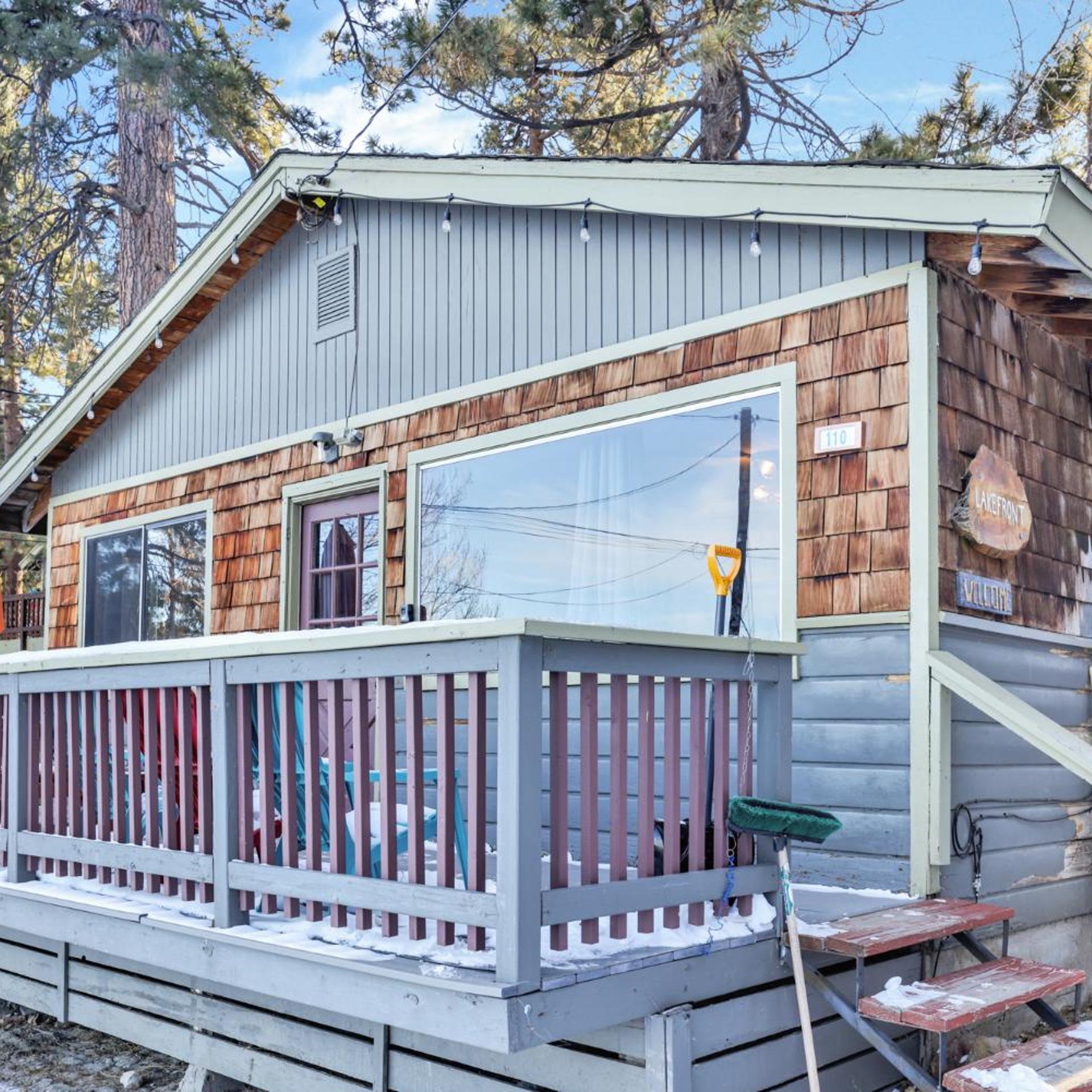Lakefront Family Cabin by Big Bear Vacations 2/30
