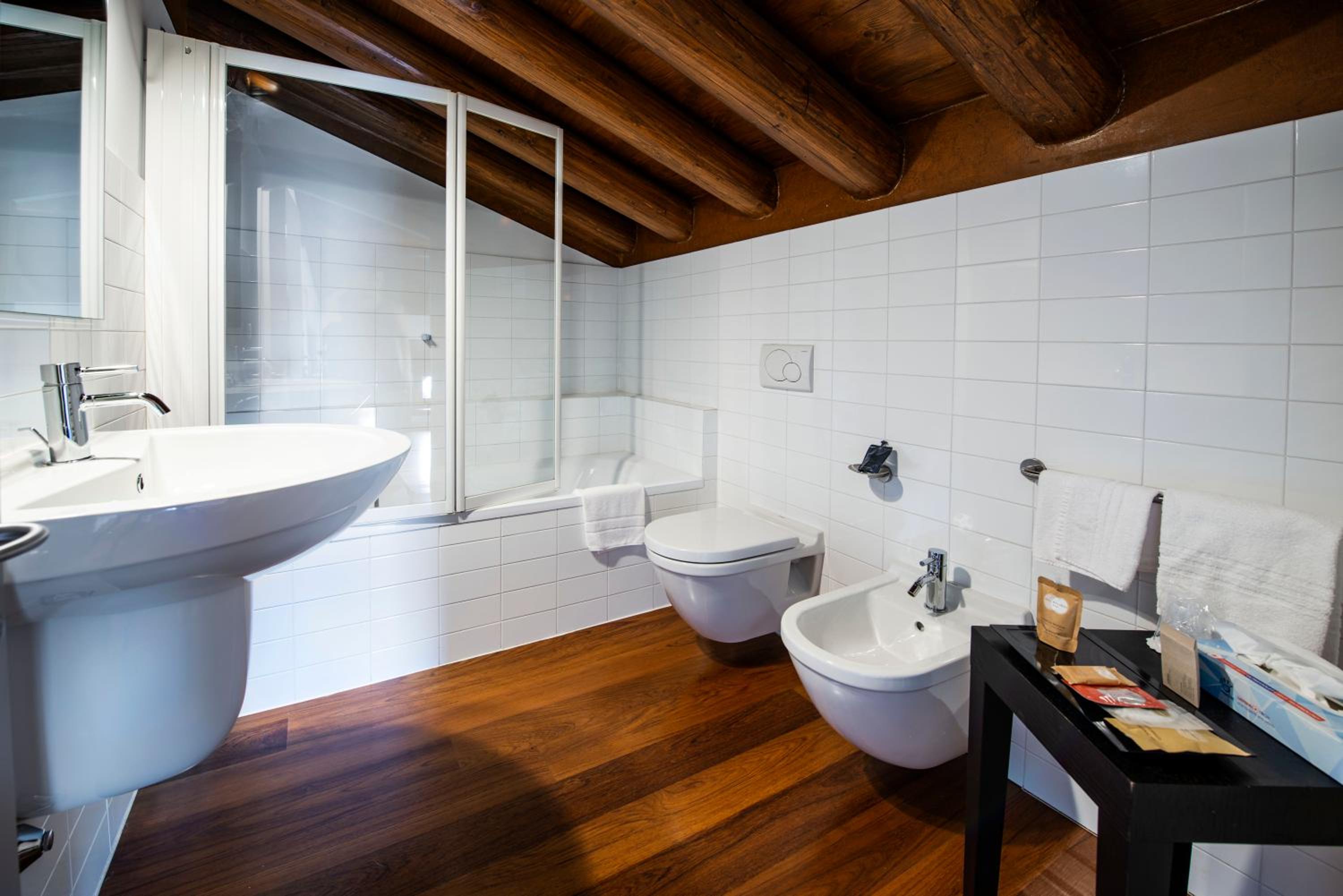 Room, Single, Hotel del Porto 8/9