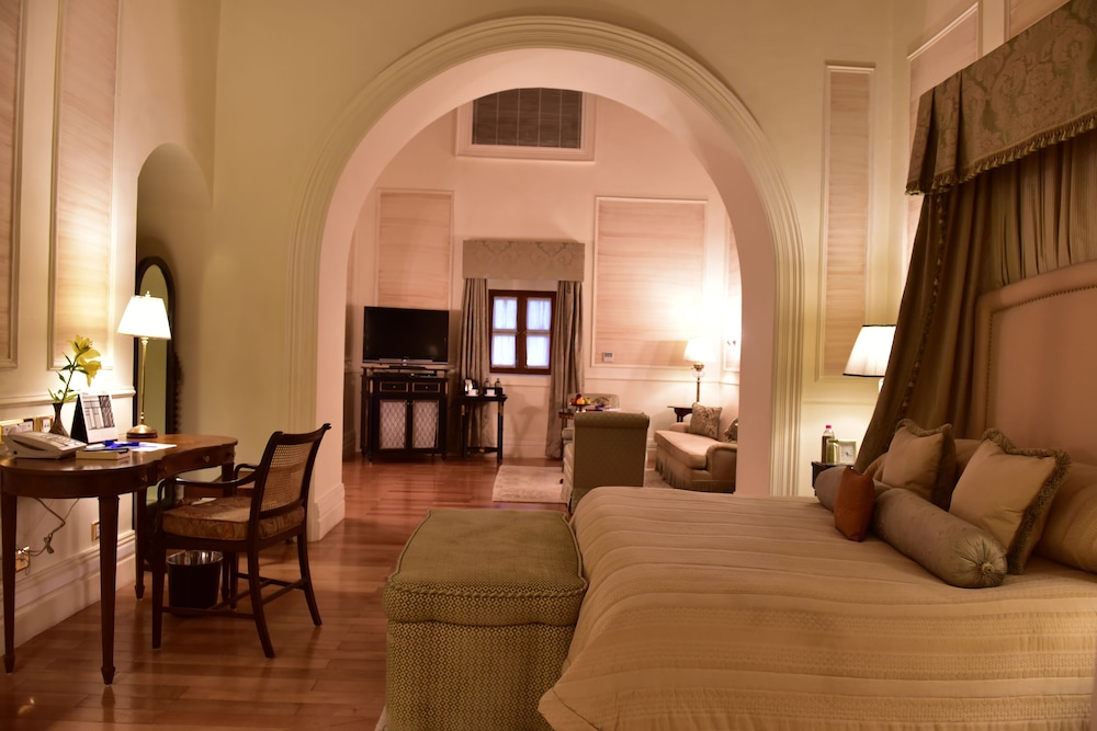 TAJ FALAKNUMA PALACE 52/81