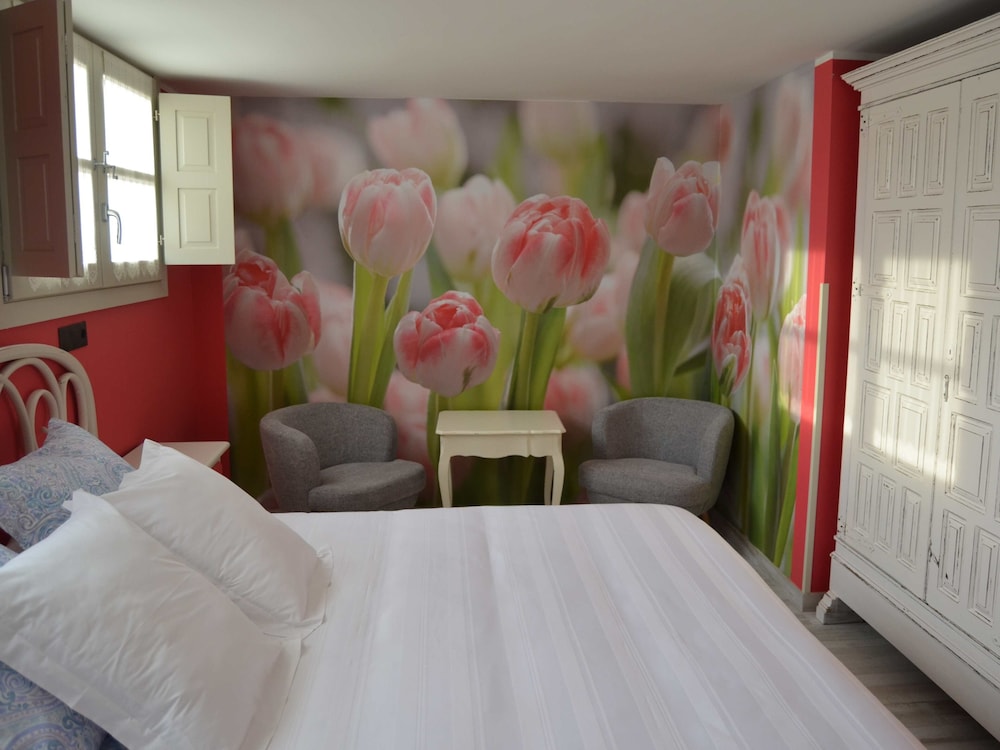 Suites con Jacuzzi Santillana 15/45