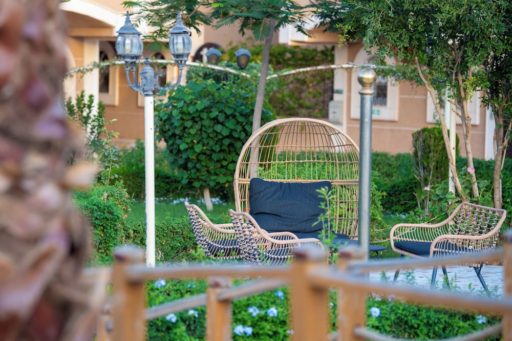 منتجع واحة ميرال الطائف(Meral Oasis Resort Taif) 71/74