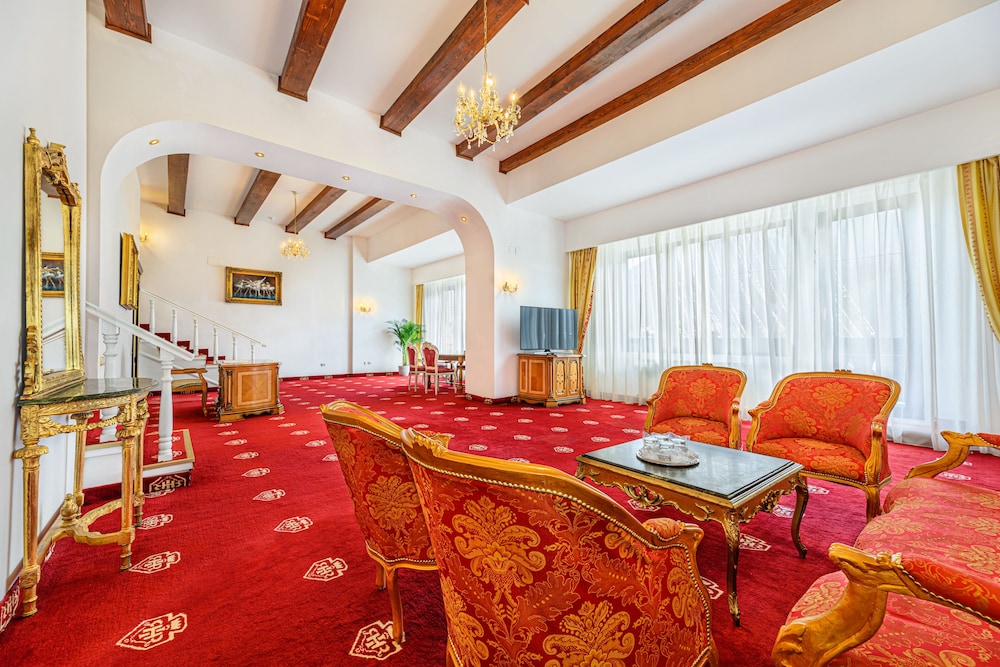 Aurelius Hotel 38/49