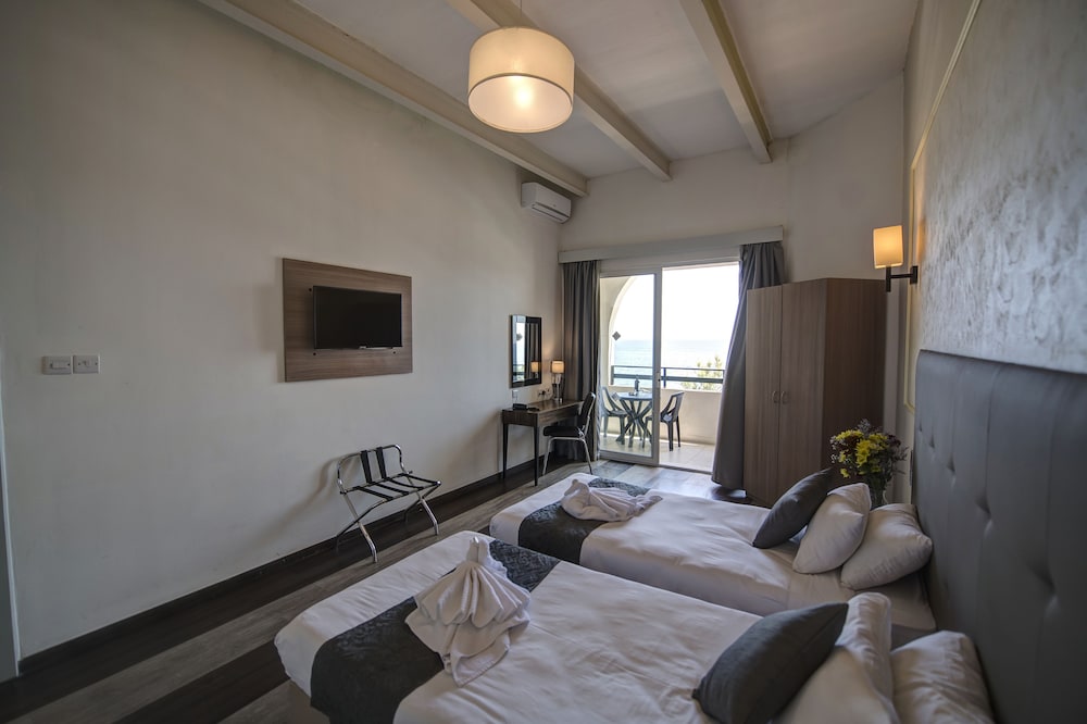 Europa Hotel 22/42
