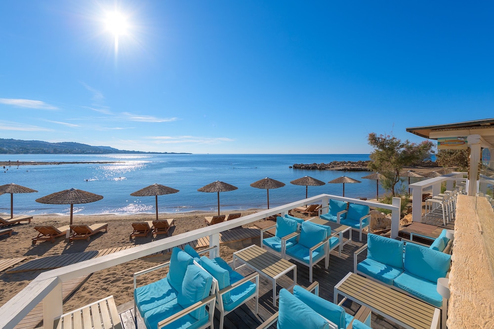 Sunrise Beach Resort 33/36