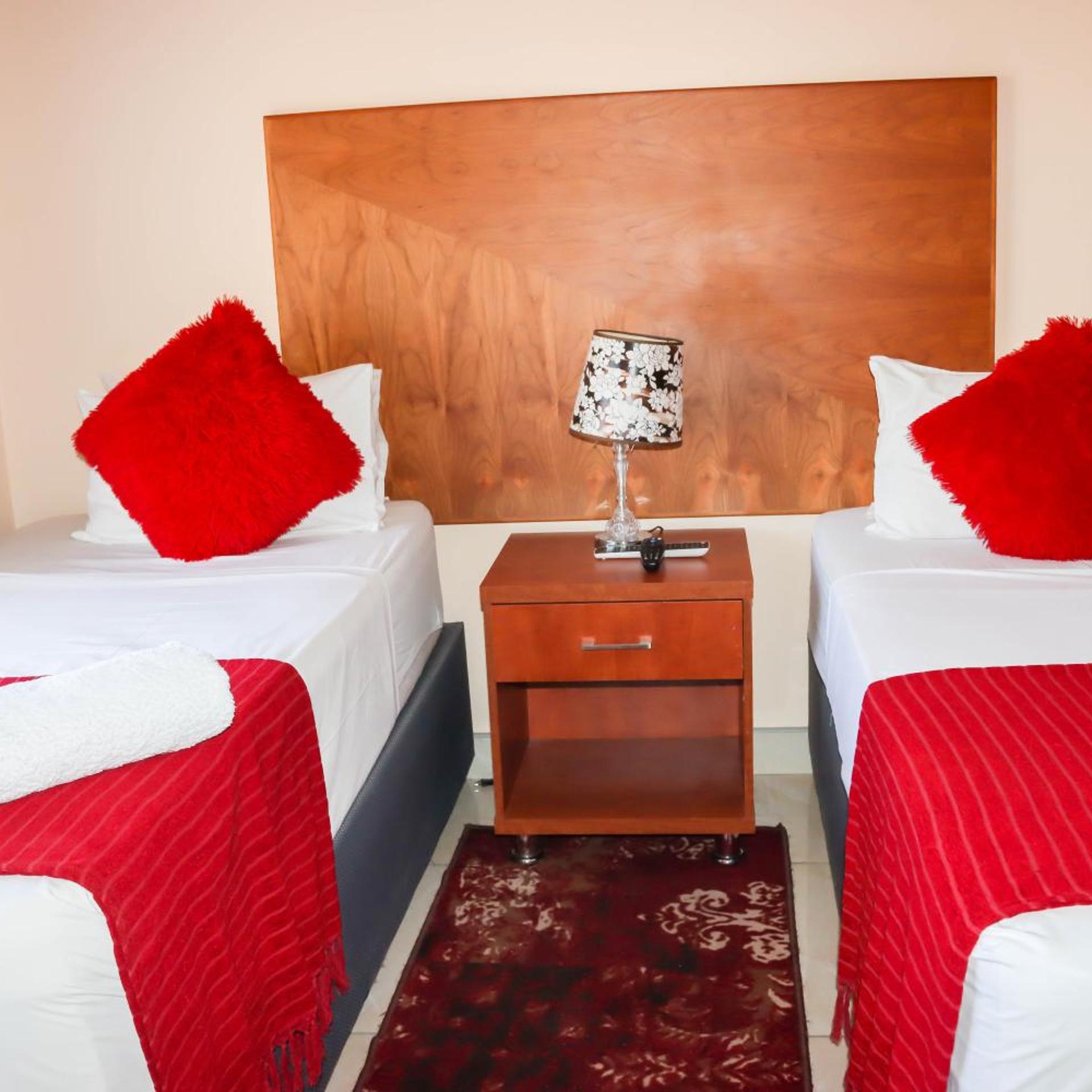 Meet Mekaar Resorts - Nquthu Hotel 22/34
