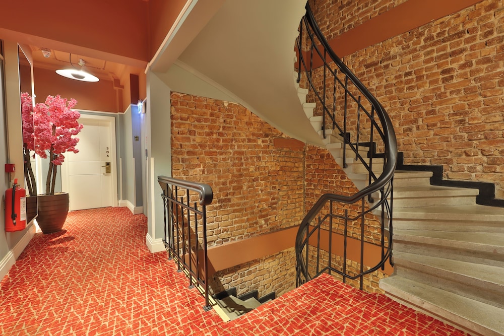 EA Exclusive Hotel & Kocatepe 40/57